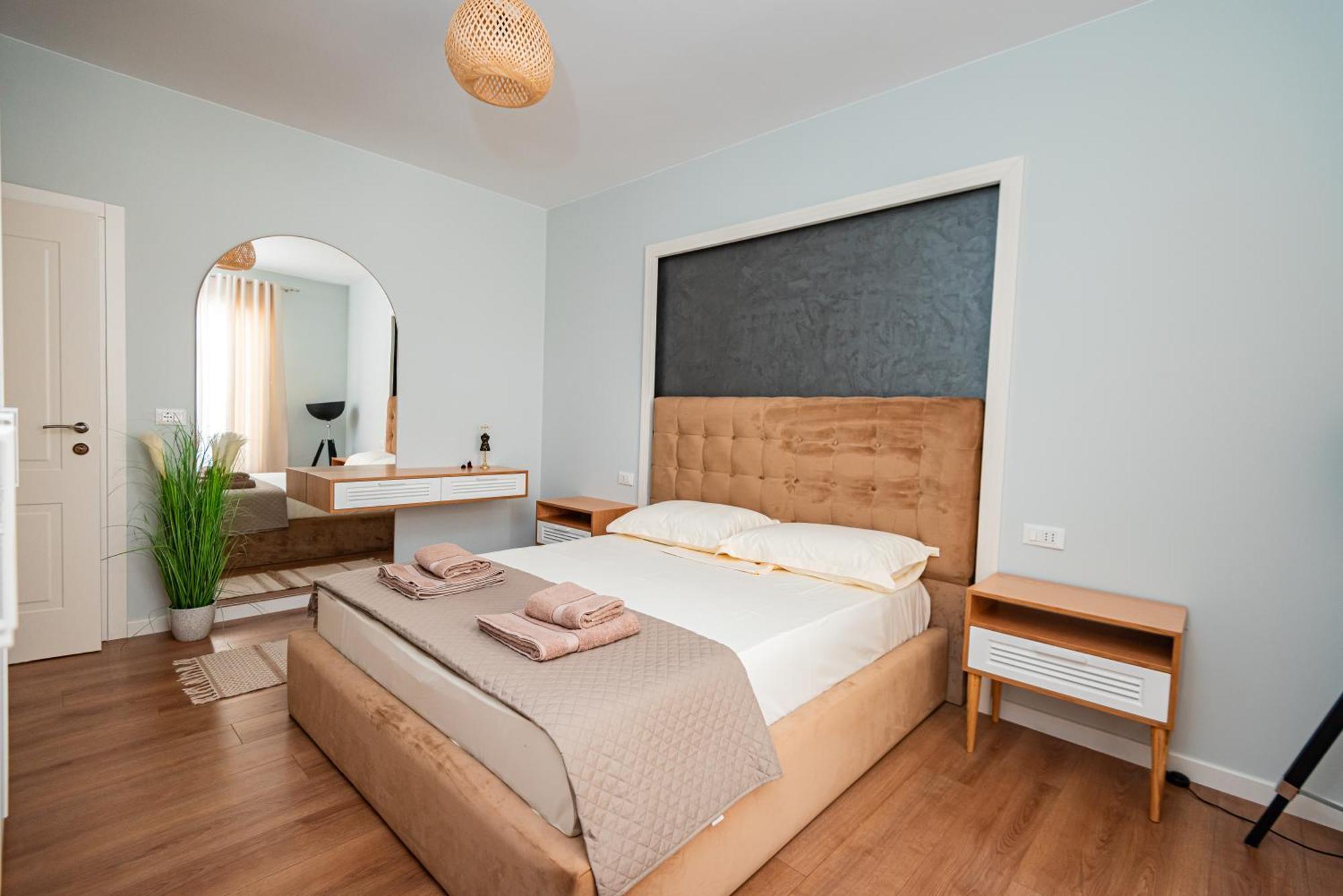 Vivi'S Seaside Apartment Durres Exterior photo