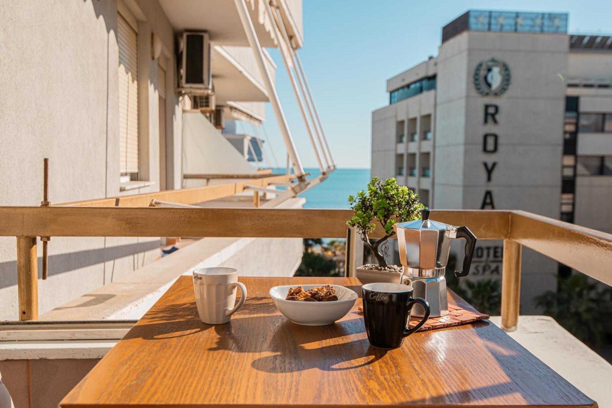 Vivi'S Seaside Apartment Durres Exterior photo